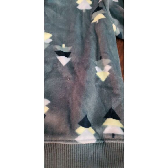 NWT UNISEX CAT & JACK PULLOVER VELOUR TOP - Picture 3 of 4